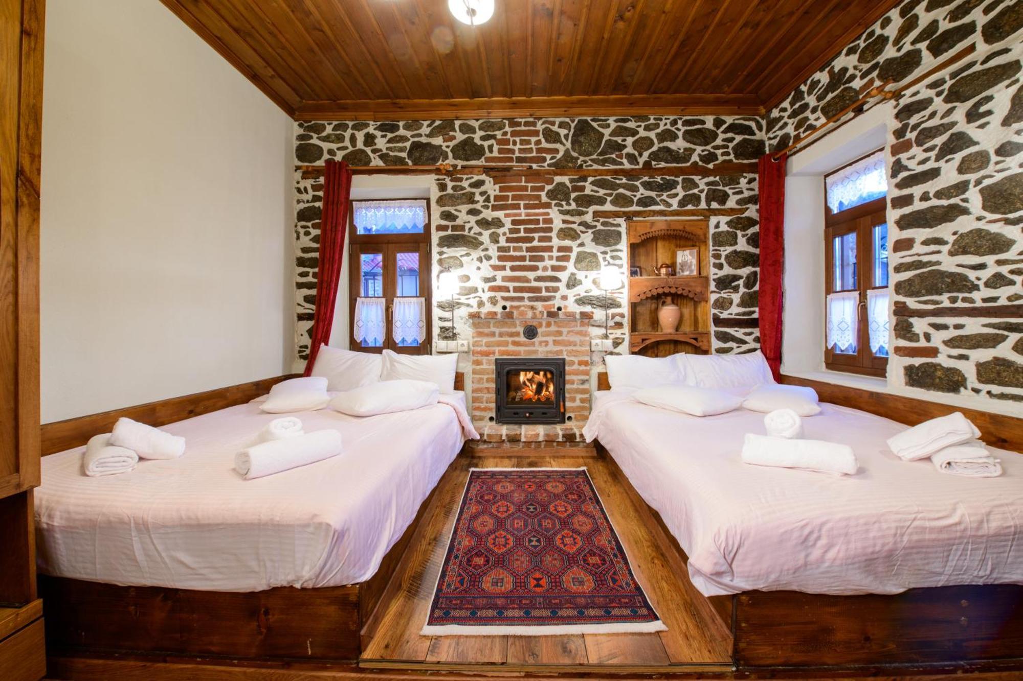 Hotel Agios Germanos Zewnętrze zdjęcie